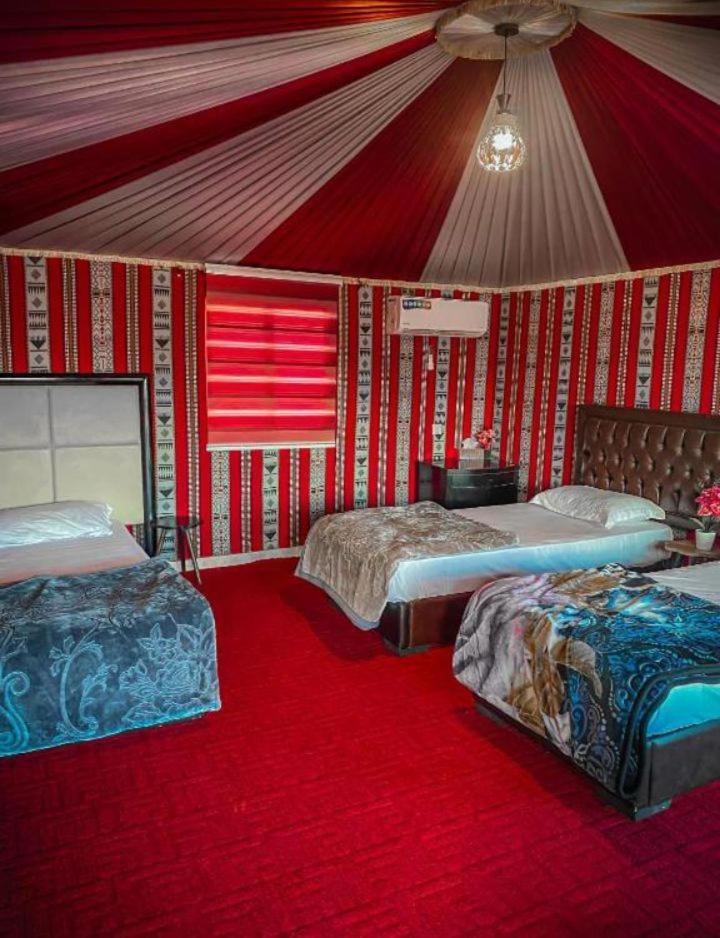 Hotel Night Magic Camp Wadi Rum Exteriér fotografie